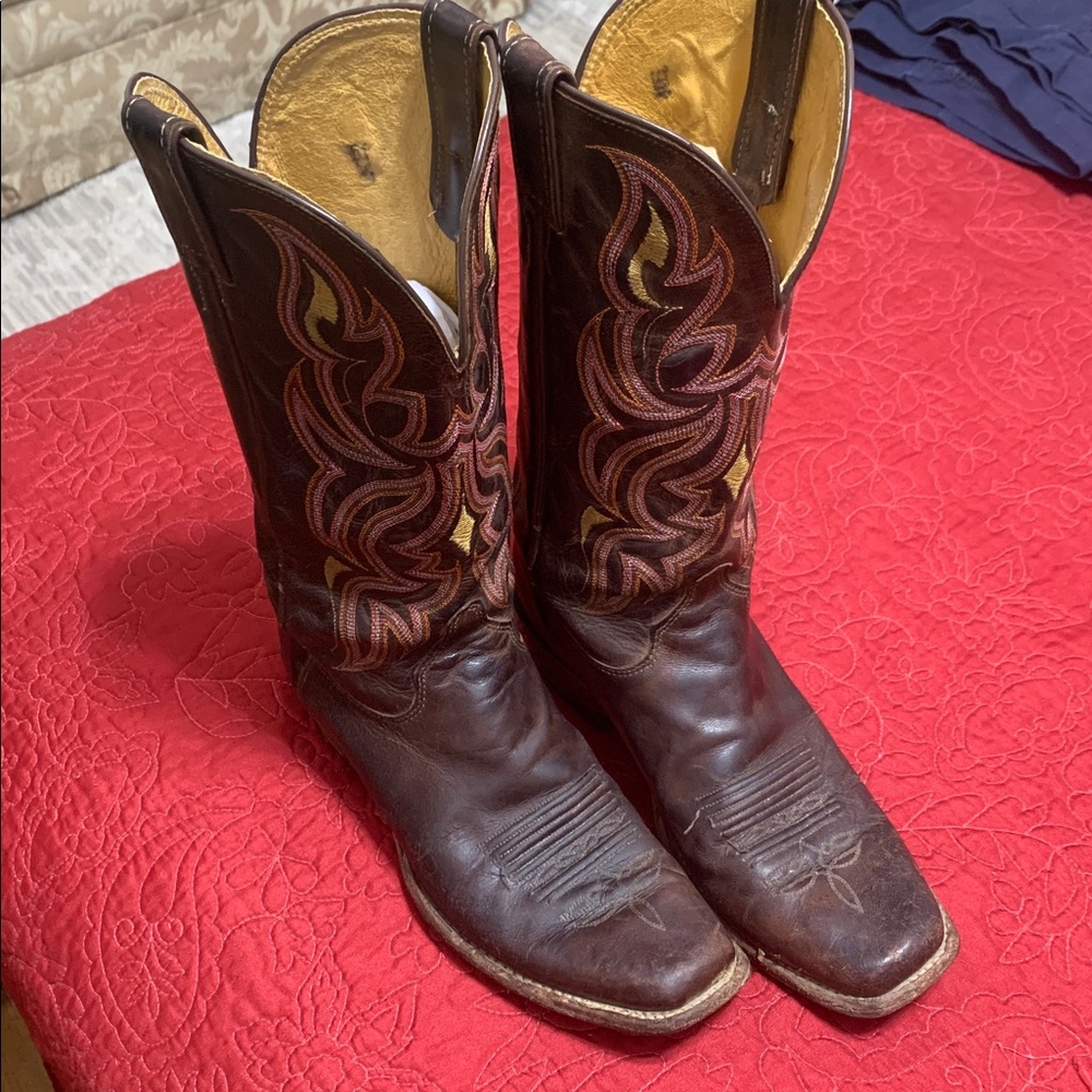 Justin Western Brown Embroidered Boots Sz 9 1/2 B Style 7880 Worn need repair.